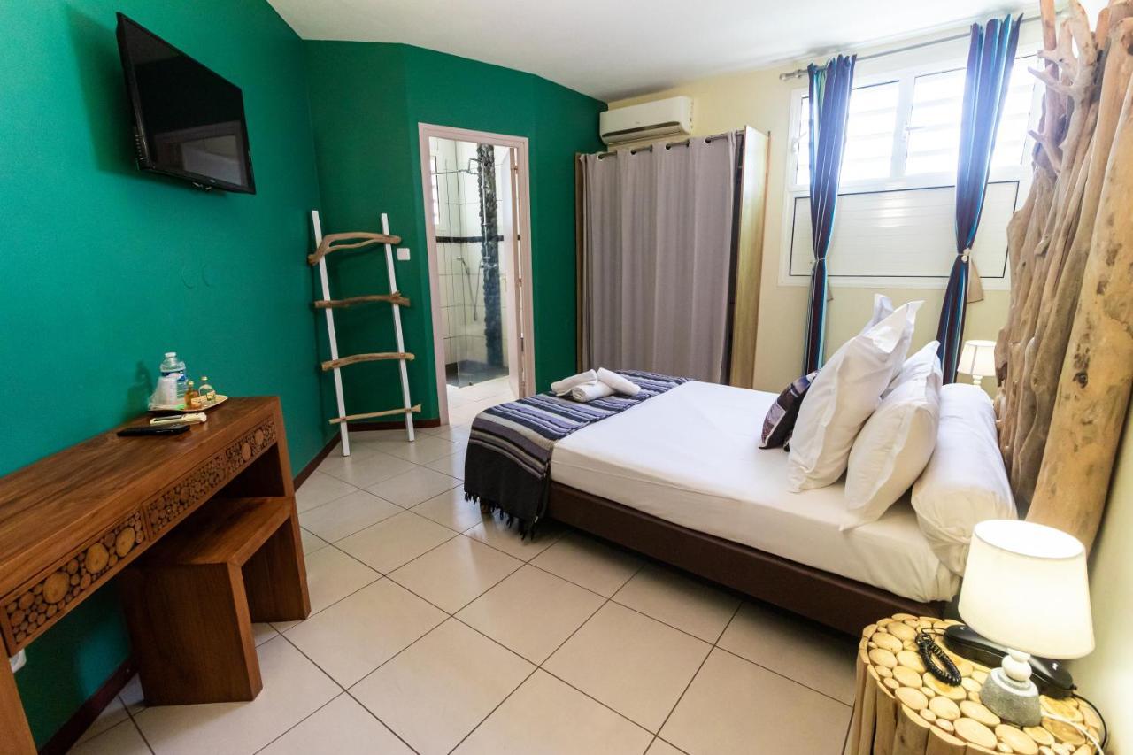 Hotel Tante Arlette Grand'Riviere Esterno foto